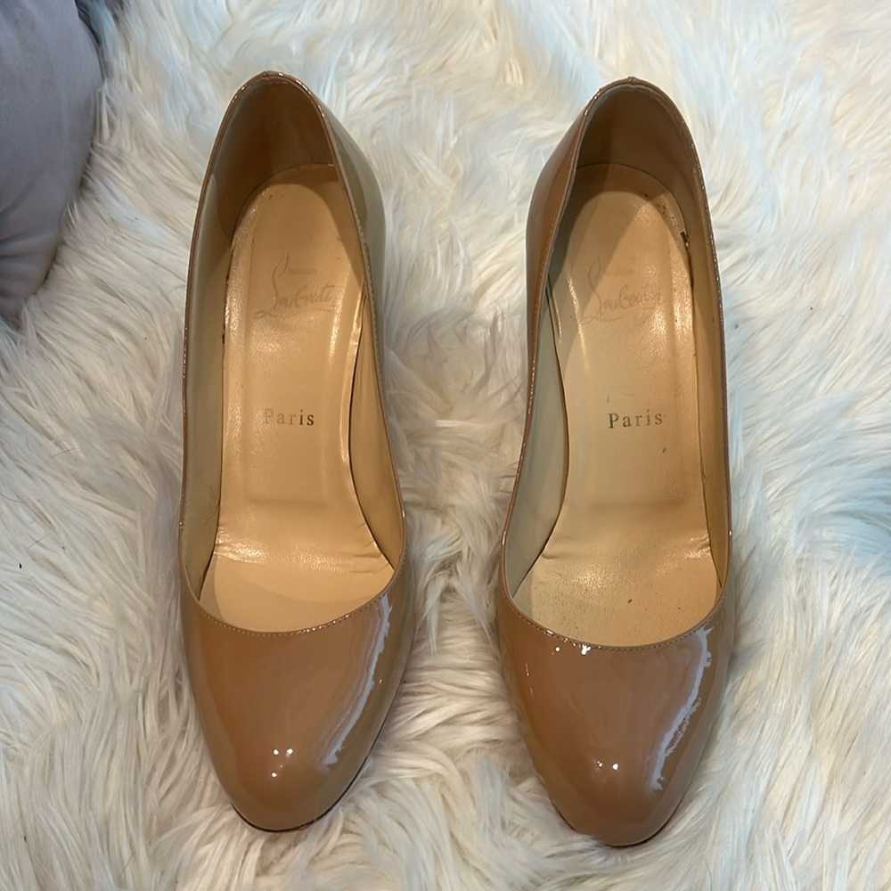 Christian Louboutin Nude Patent Leather heels 39